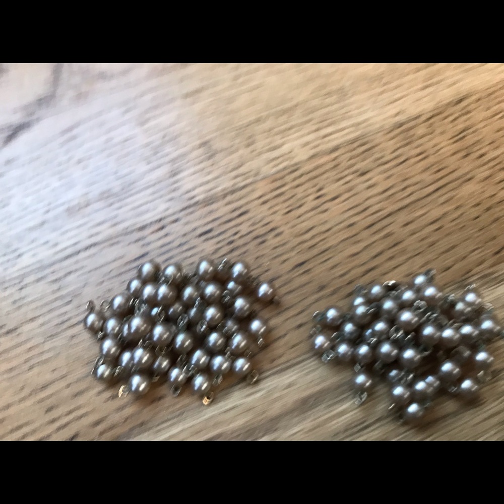 Bundle 3 for $10 Vintage champagne colored beaded clip on earrings.